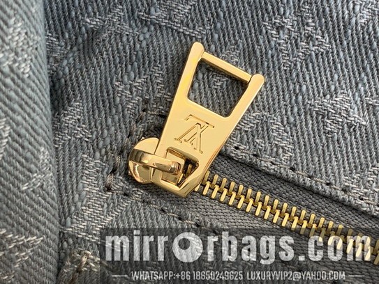 LV Bags On m13189 35x27x14cm gf