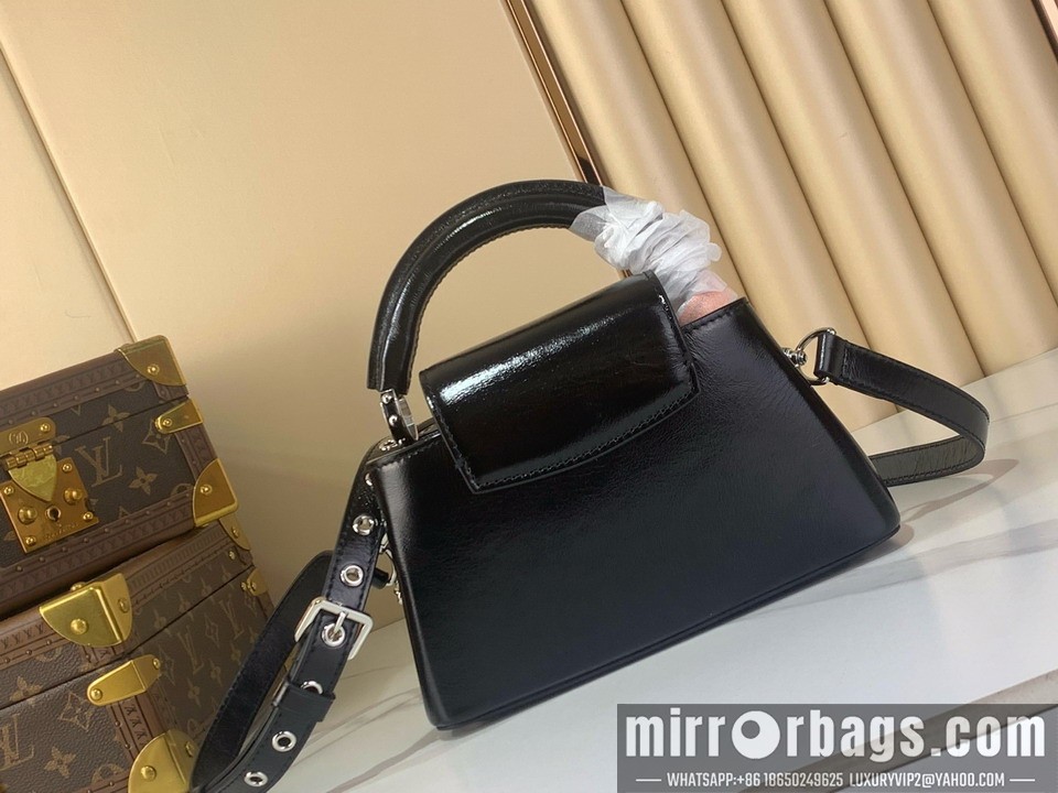 LV Bags Cap m25492 14x8x21cm gf