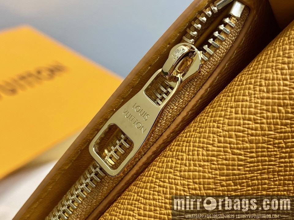 LV Bags Brazza M25797 19x2x10cm gf