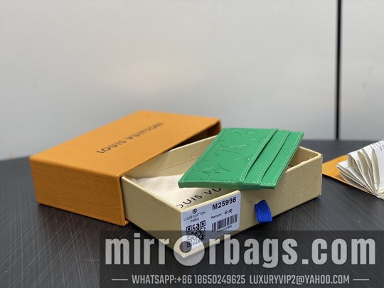 LV Bags M25988 11x7x1.5cm gf