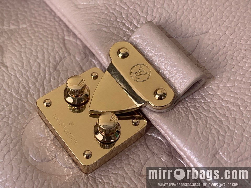 LV Bags Metis m26456 21.5x13.5x6cm gf