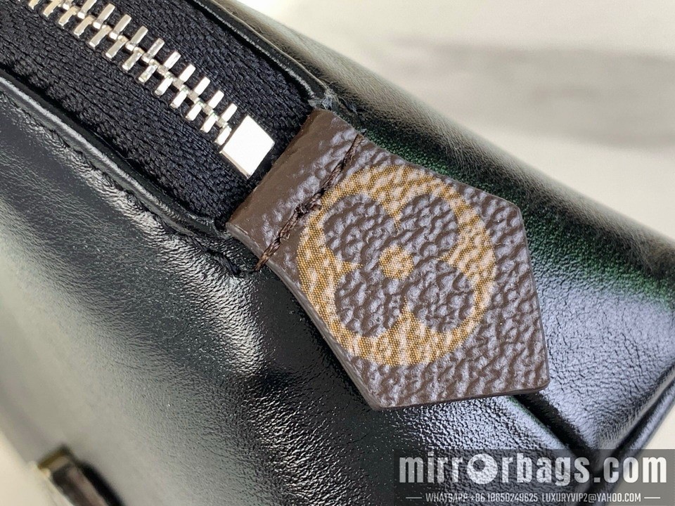LV Bags M15205 12x6x9cm gf