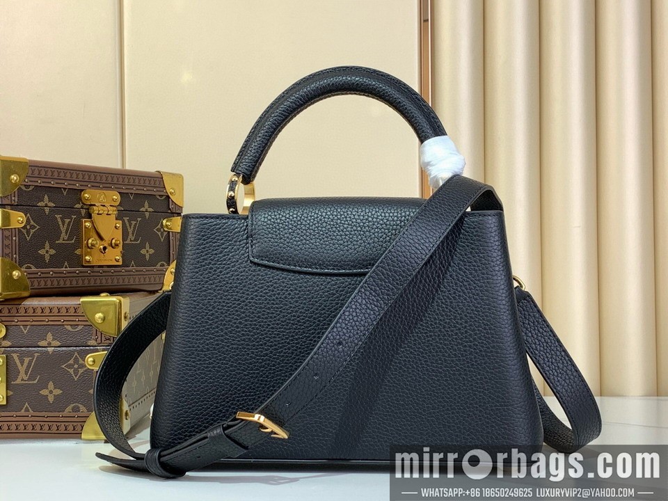 LV Bags Cap m25862 17.3x9x27cm gf