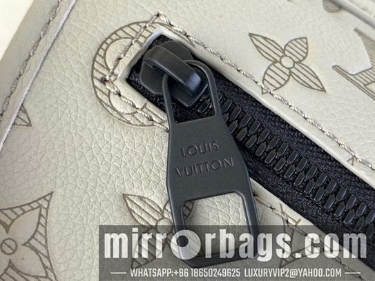 LV Bags Pulse m12636 16x5x22.5cm gf