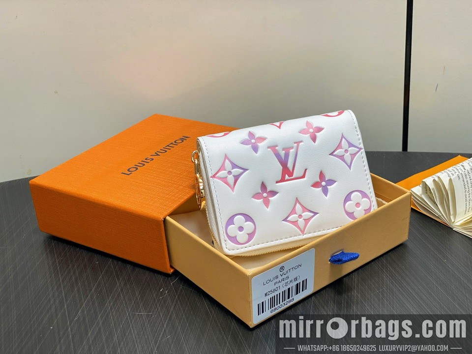 LV Bags Zippy M25601 11x8.5x3cm gf