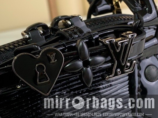LV Bags Alma K00015 18x12x8cm gf1