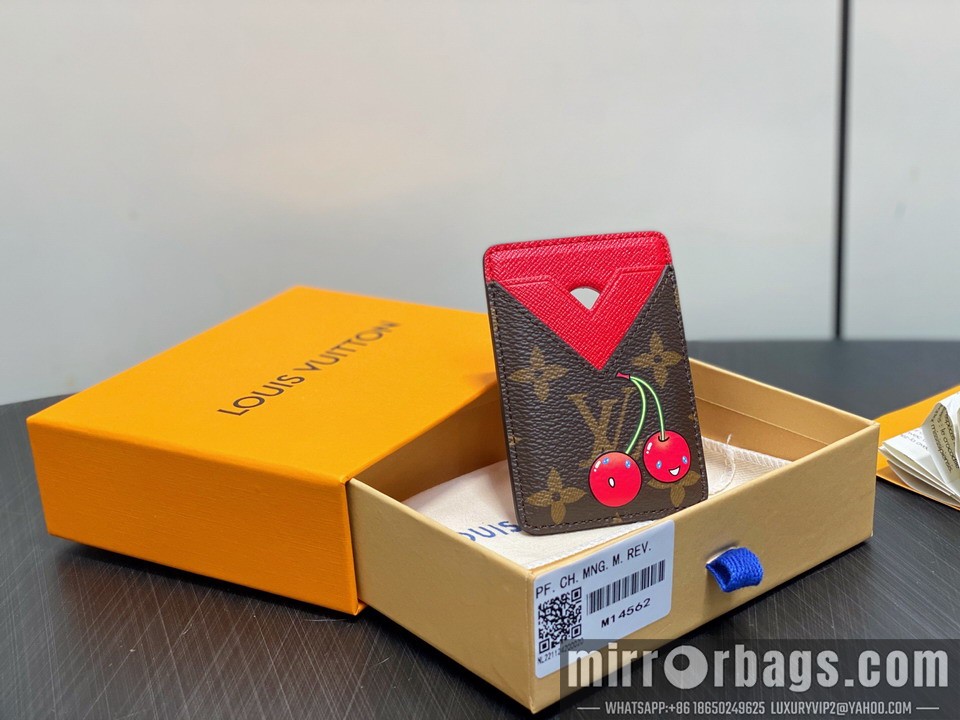 LV Bags Magnet M14562 9.5x0.5x6.5cm gf
