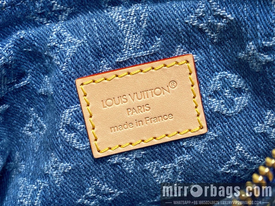 LV Bags Valley M13571 15x7x21cm gf