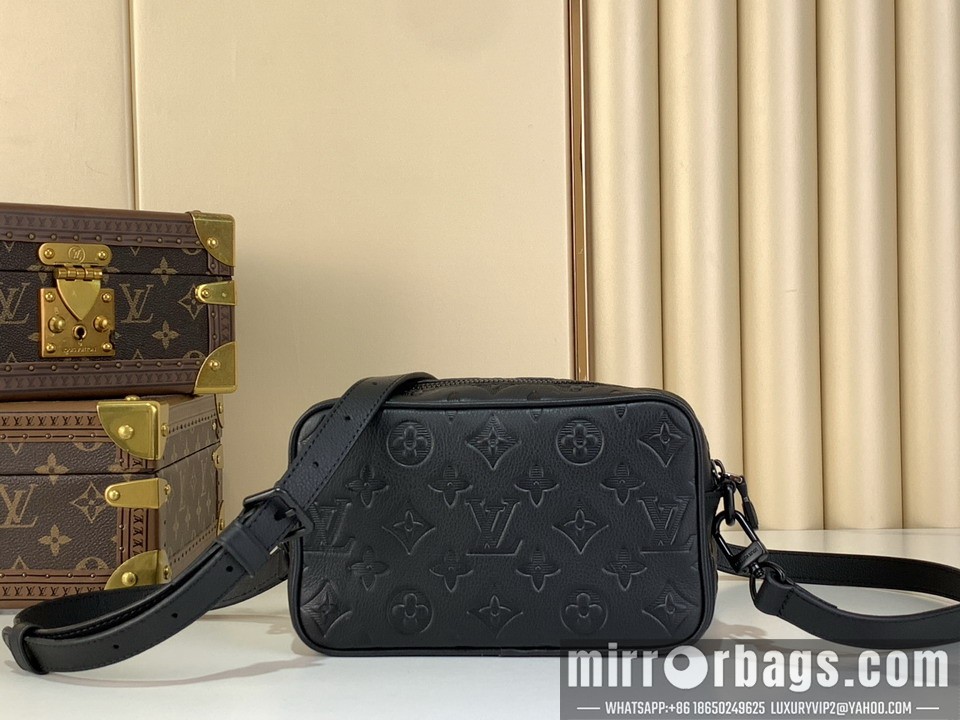 LV Bags Trocadero M26737 13x6.5x20cm gf