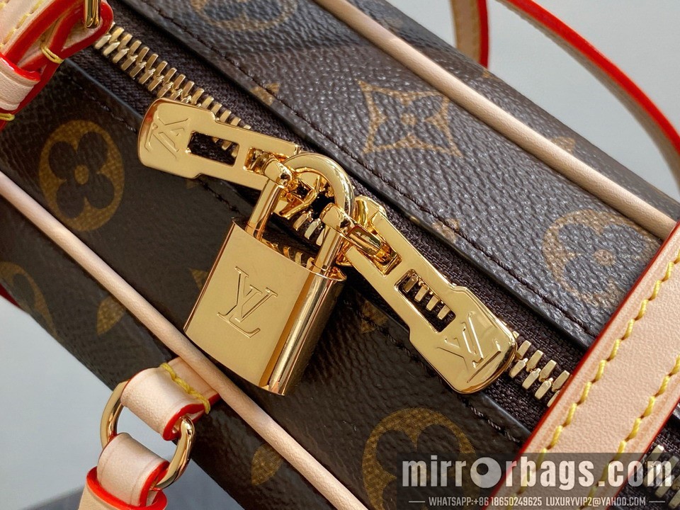 LV Bags Cité Lt M47031 11.5x6.5x26cm gf