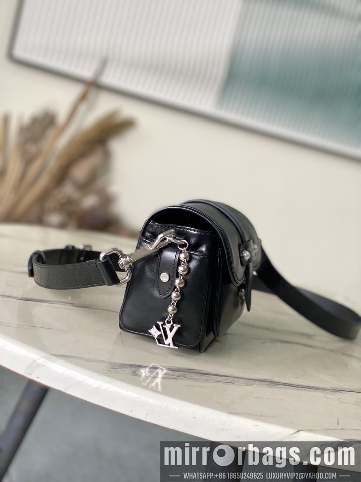 LV Bags Cargo M13989 23x14x10cm gf