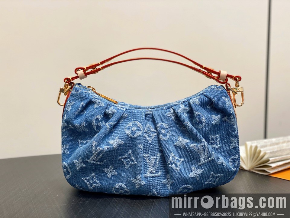 LV Bags Valley M13571 15x7x21cm gf