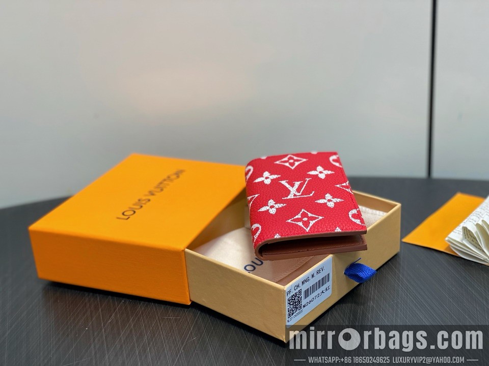 LV Bags M26072 11.1x1x7.5cm gf