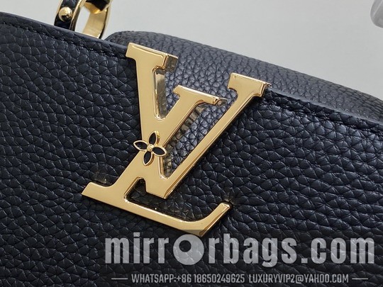 LV Bags Cap M14976 21x14x8cm gf