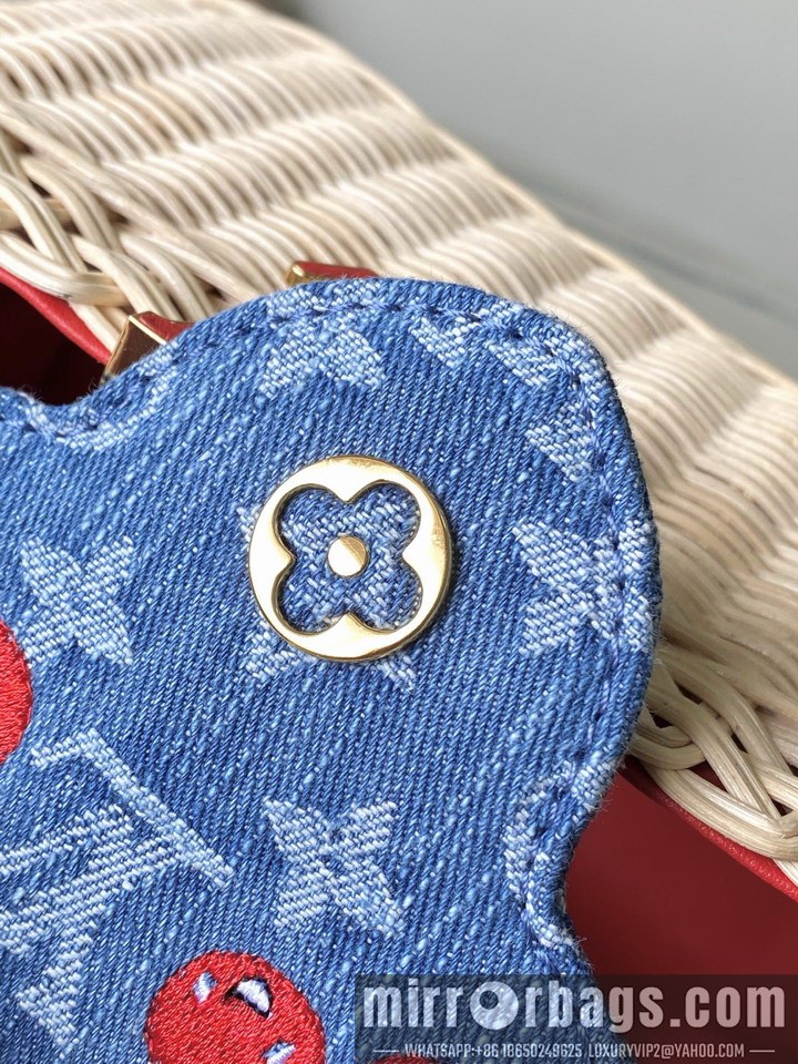 LV Bags Cap M14295 21x13.6x8cm gf