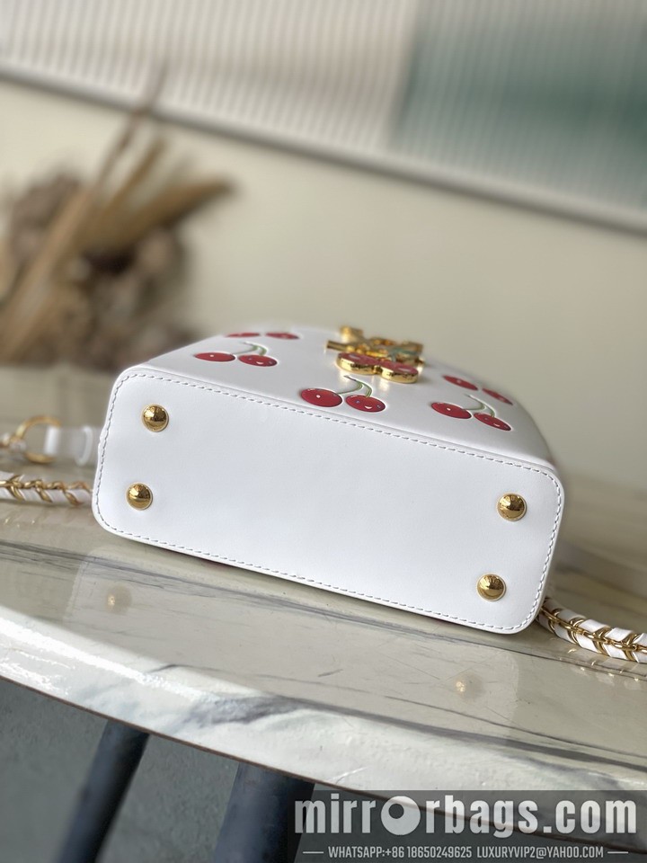LV Bags Cap M13251 21x14x8cm gf1