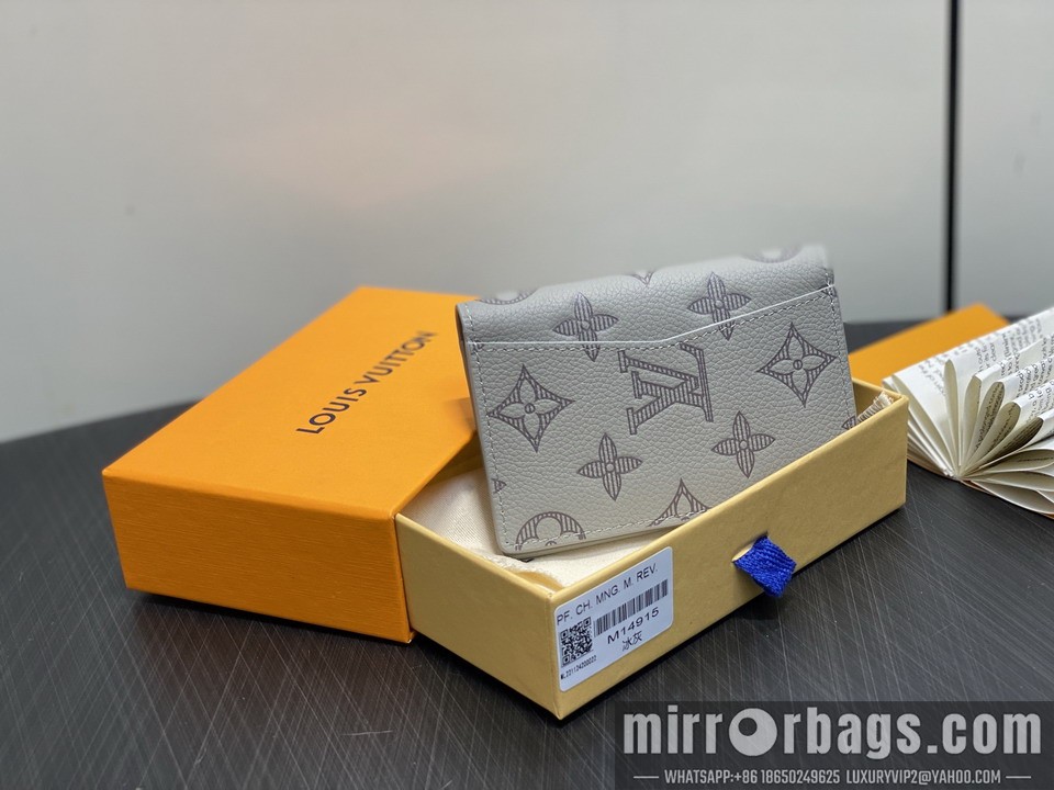 LV Bags M14915 11.1x1x7.5cm gf