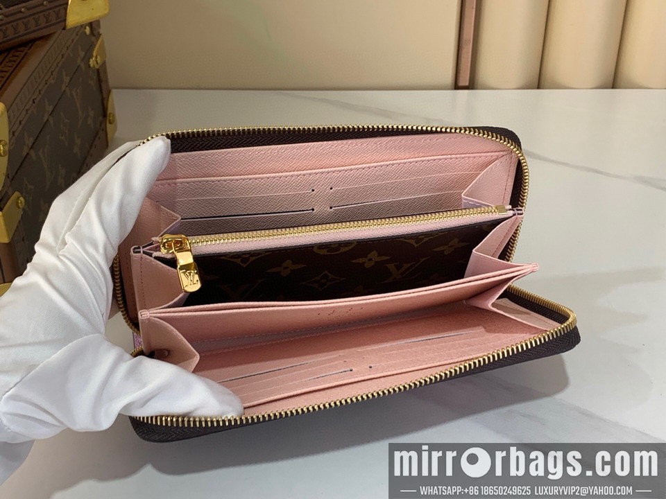 LV Bags Zippy m26256 19.5x10.5x2.5cm gf