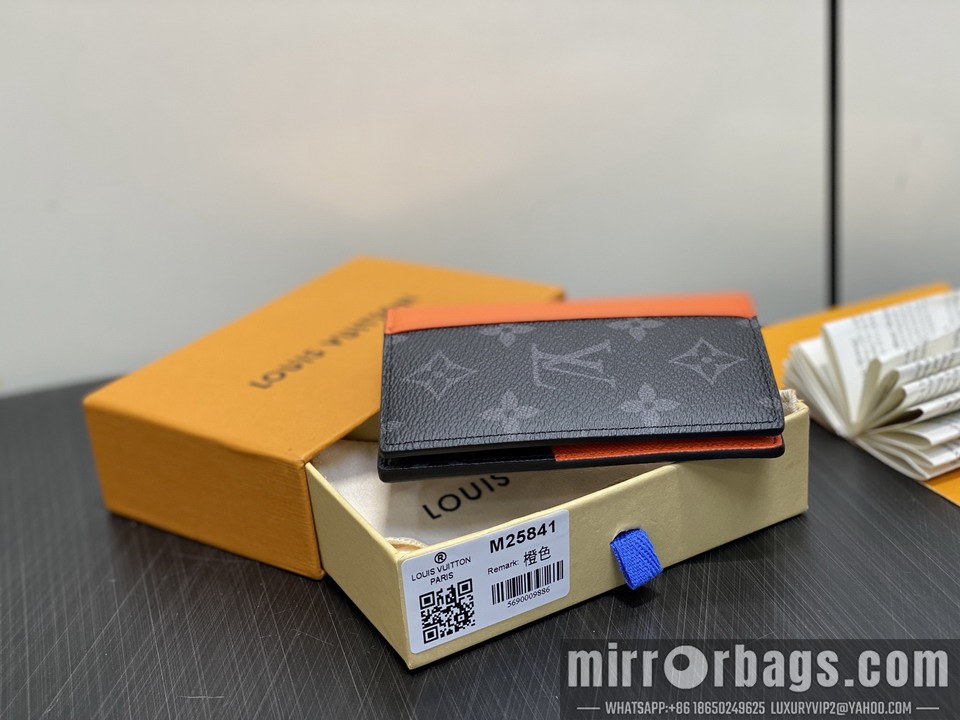 LV Bags M25841 11.1x1x7.5cm gf
