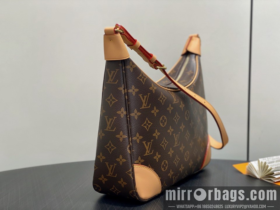 LV Bags Boulogne M51265 19x30x10cm gf