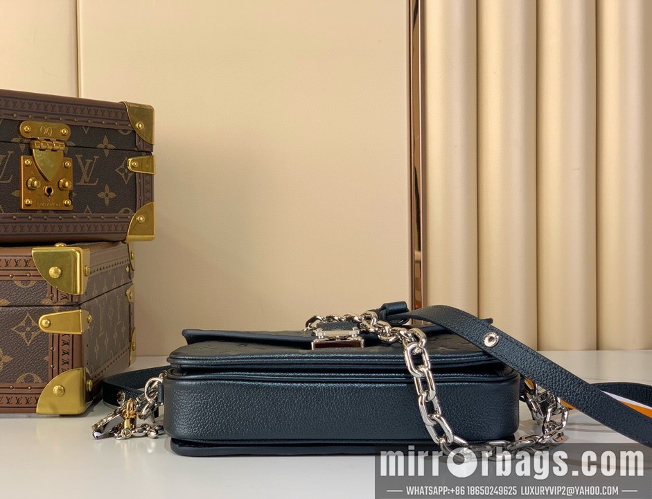 LV Bags Metis m26456 21.5x13.5x6cm gf