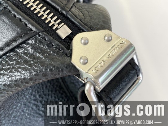 LV Bags Biker M14623 10x10x23cm gf