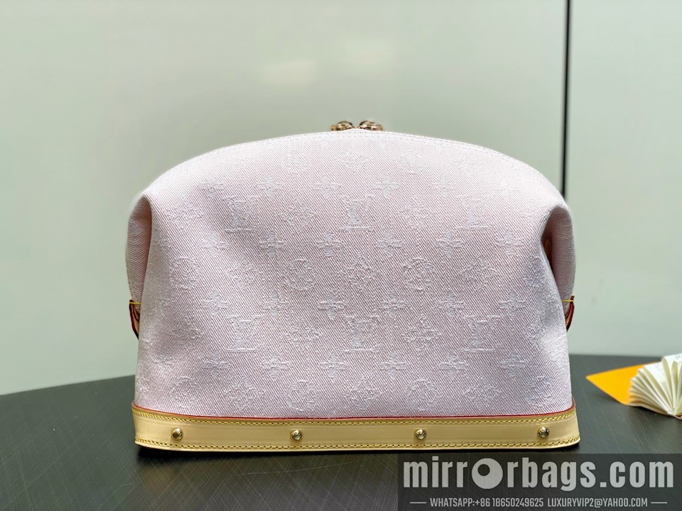 LV Bags Cosmétique M13750 27x18x9cm gf1