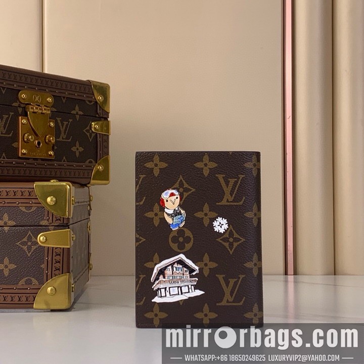 LV Bags Vivienne m15230 14x.5x10cm gf