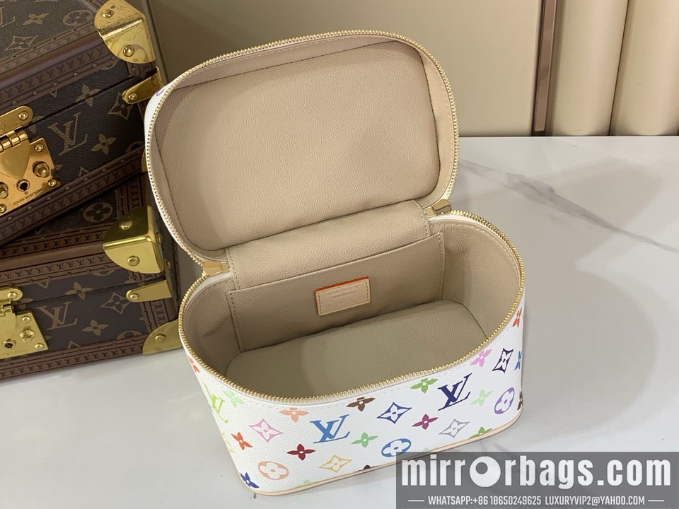 LV Bags Nice Nano M44495 20x13.5x12cm gf