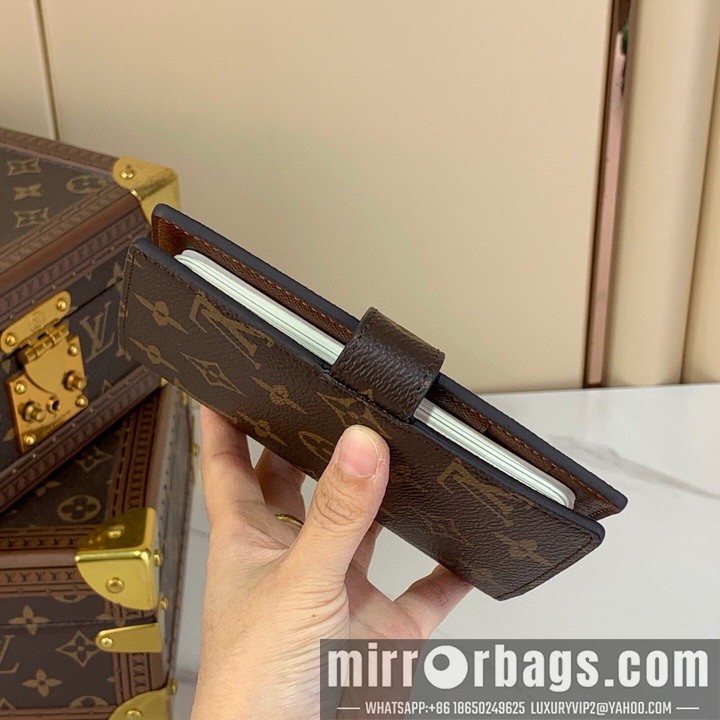 LV Bags R20005 14.5x2x10cm gf10