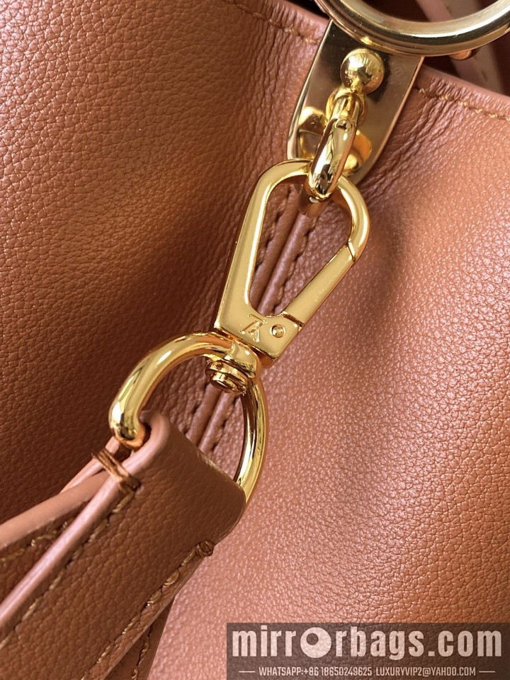LV Bags Cap M14371 33x24x12cm gf