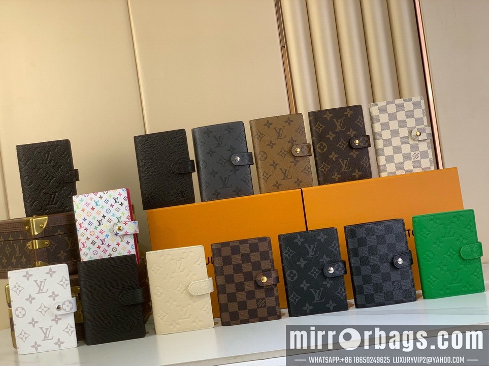 LV Bags R20005 14.5x2x10cm gf