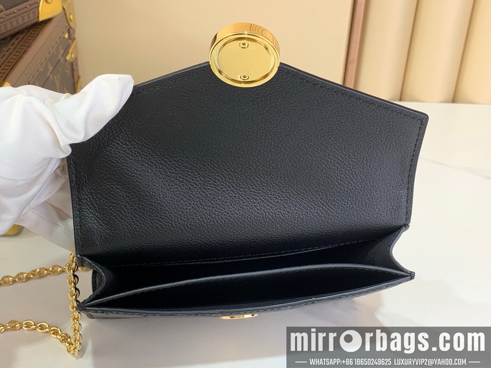 LV Bags Rosy m13569 19.5x13.5x6.5cm gf