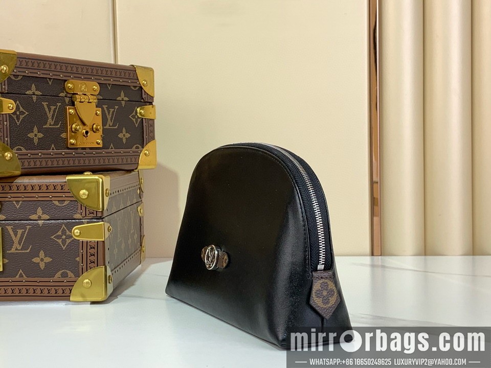 LV Bags M15206 17x6x24cm gf