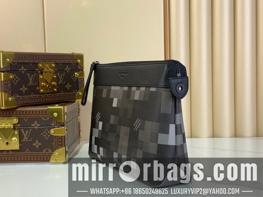LV Bags Voyage m14926 21x7.5x30cm gf