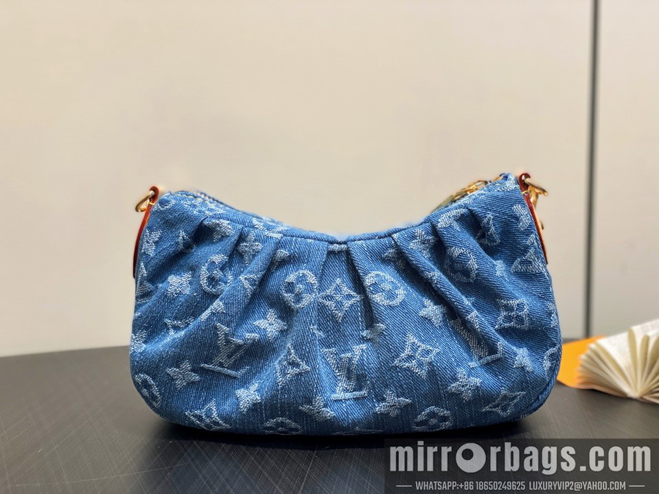 LV Bags Valley M13571 15x7x21cm gf