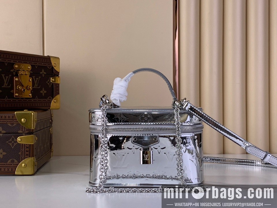 LV Bags Vanity M26097 11.5x6.5x19cm gf