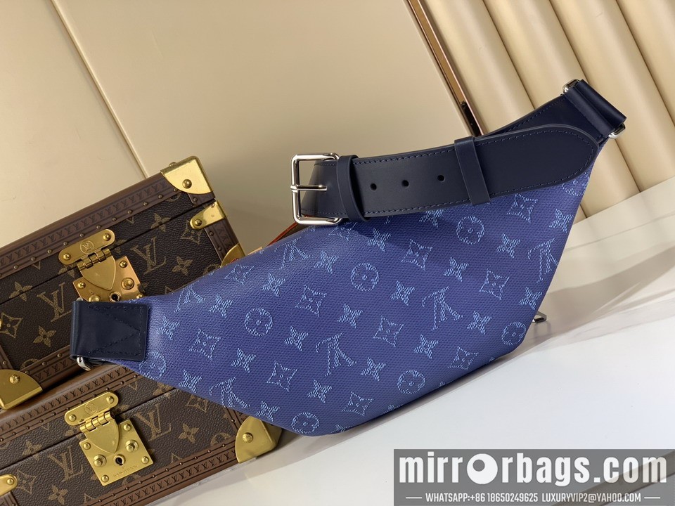 LV Bags Bumbag M27152 30x15x8cm gf1