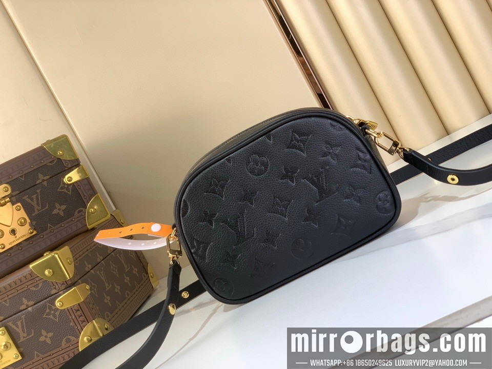 LV Bags Tiny m25518 13x6x19cm gf