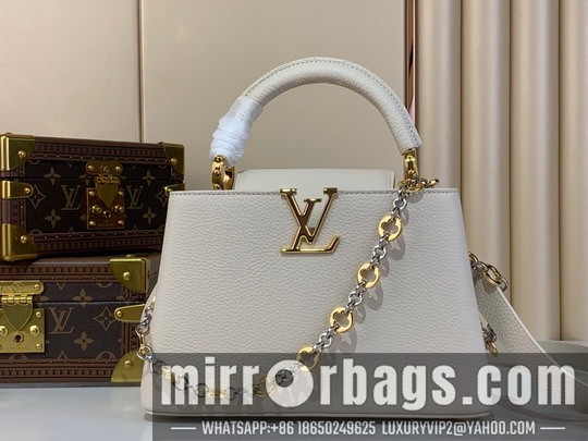 LV Bags Cap m12936 12x8x27cm gf