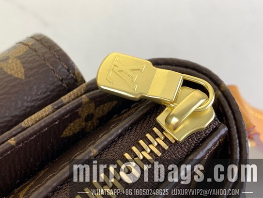 LV Bags M51165 19x14x9cm gf