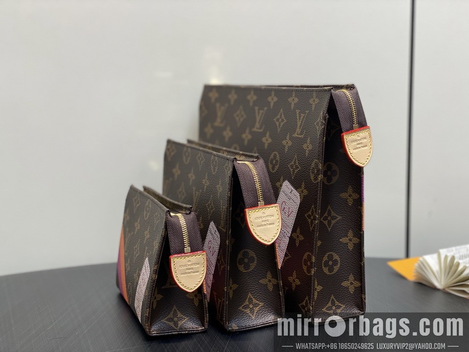 LV Bags Trio P01952 20x5.5x25cm gf