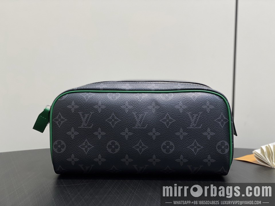 LV Bags Dopp Kit M15246 15x16.5x28cm gf