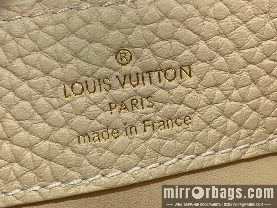 LV Bags Cap m25461 21x14x8cm gf1
