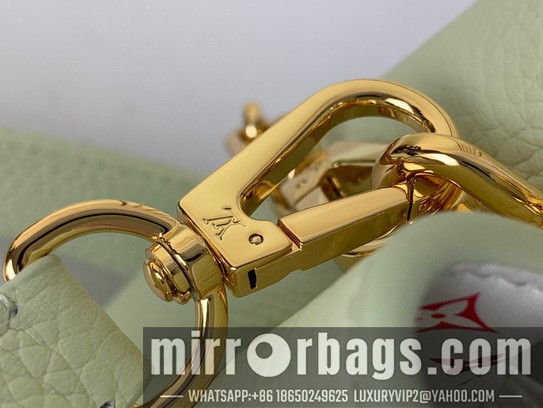 LV Bags Cap m14101 21x14x8cm gf