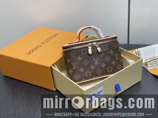 LV Bags Beauty M83079 11.5x3.5x13.5cm gf