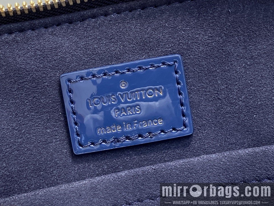 LV Bags Alma M13169 25x19x11cm gf