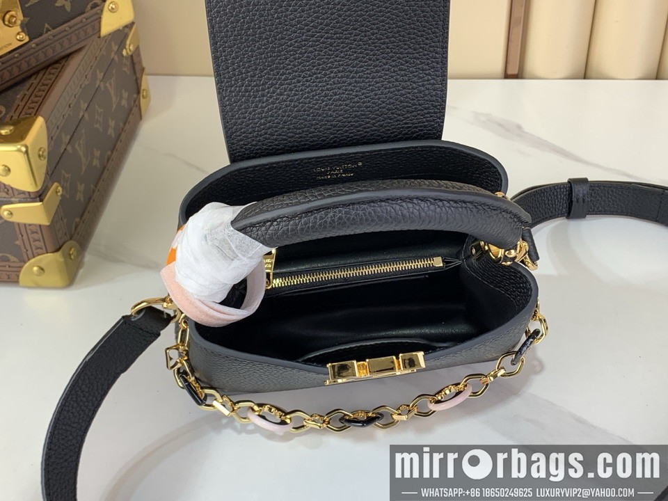 LV Bags Cap M14970 13.6x8x21cm gf