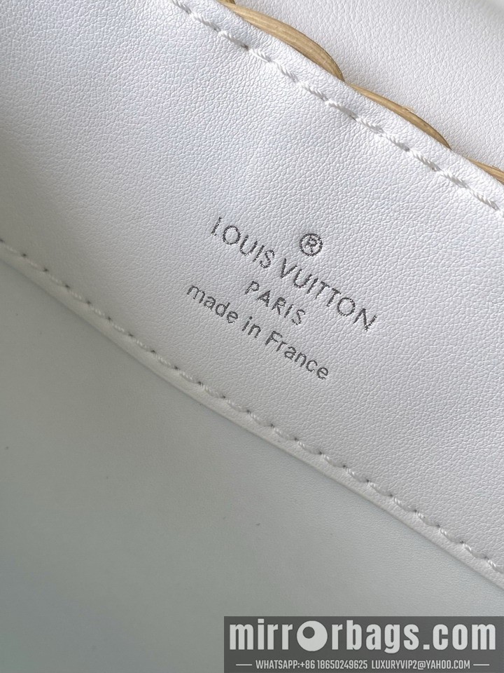 LV Bags Cap M48865 18x27x9cm gf4