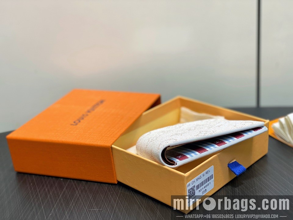 LV Bags Multiple M14691 9x1.5x11.5cm gf